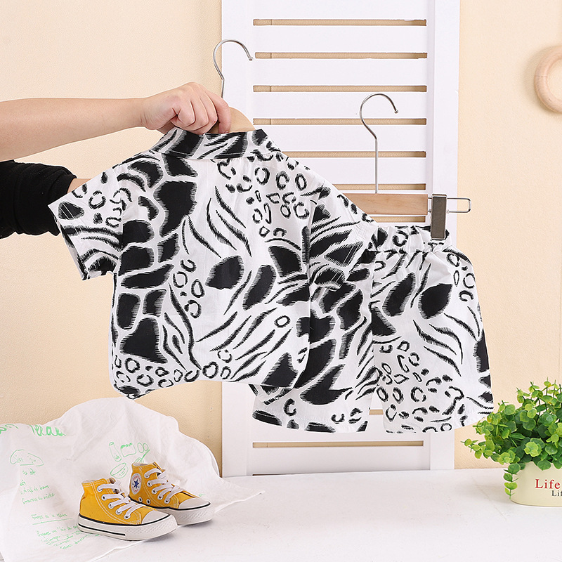 Nuovi Completi Estivi per Neon - Summer Clothing Drawing For Kids recensione e prezzo