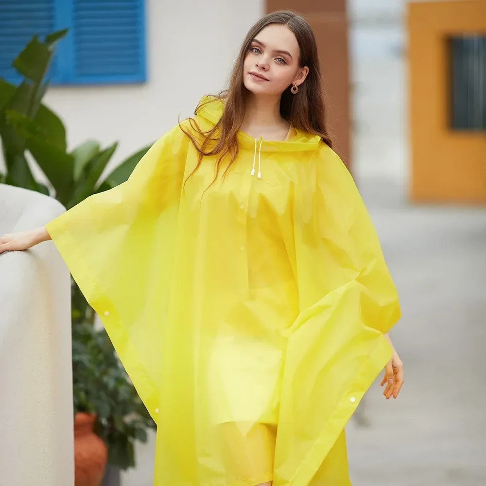 Impermeabile Multifunzionale U - Summer Rain Clothing recensione e prezzo