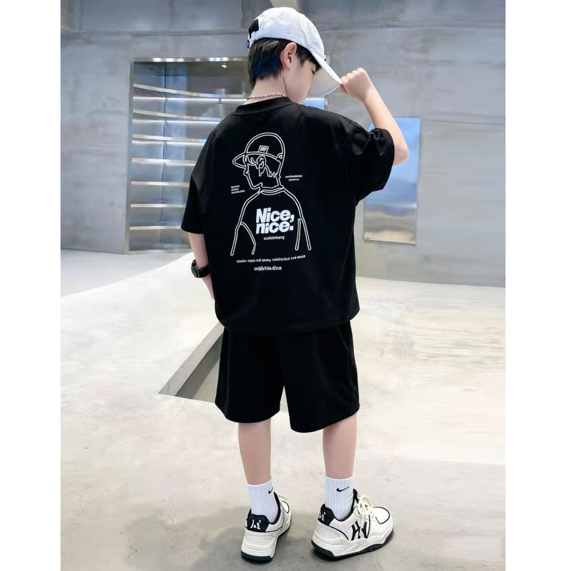 Set Estivo in Cotone per Ragaz - Summer Clothing Drawing For Kids recensione e prezzo